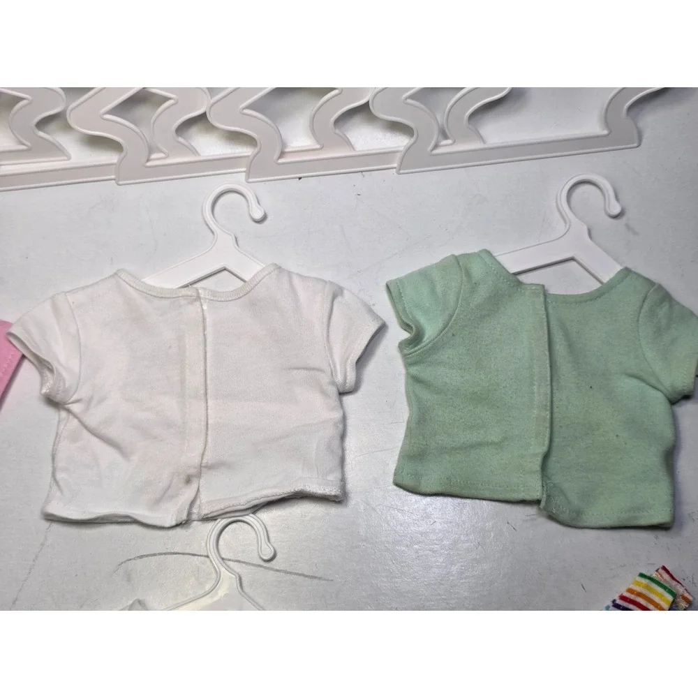 American Girl Set of T-Shirt‎ Clothes with Hangers